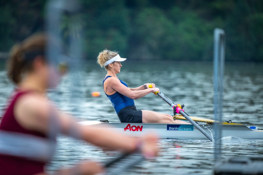 woman 1x, masters rowing regatta,